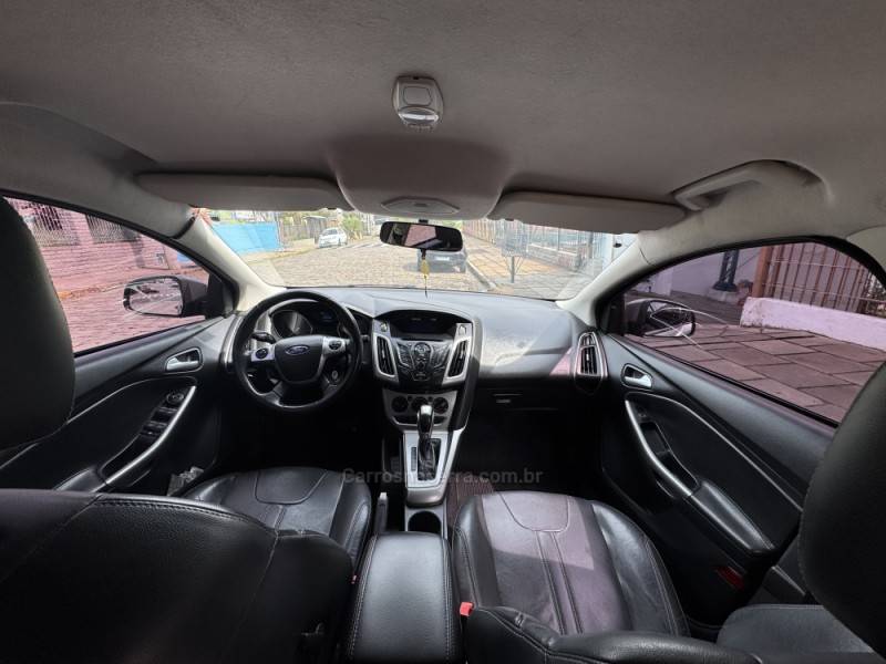 FORD - FOCUS - 2014/2015 - Cinza - Sob Consulta