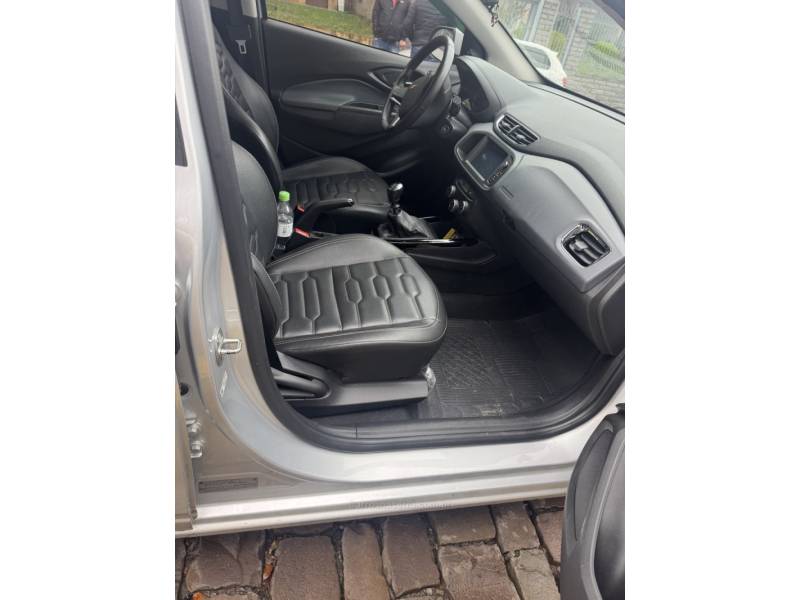 CHEVROLET - ONIX - 2019/2019 - Prata - Sob Consulta