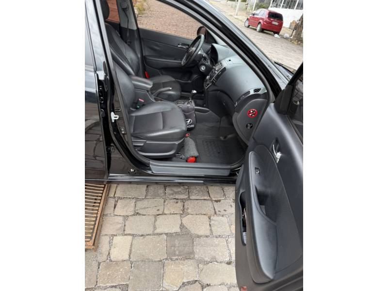 HYUNDAI - I30 - 2010/2010 - Preta - Sob Consulta